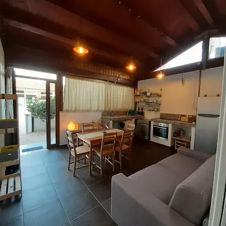 Piccola Casa Al Mare 別荘 サン・ドミノ
